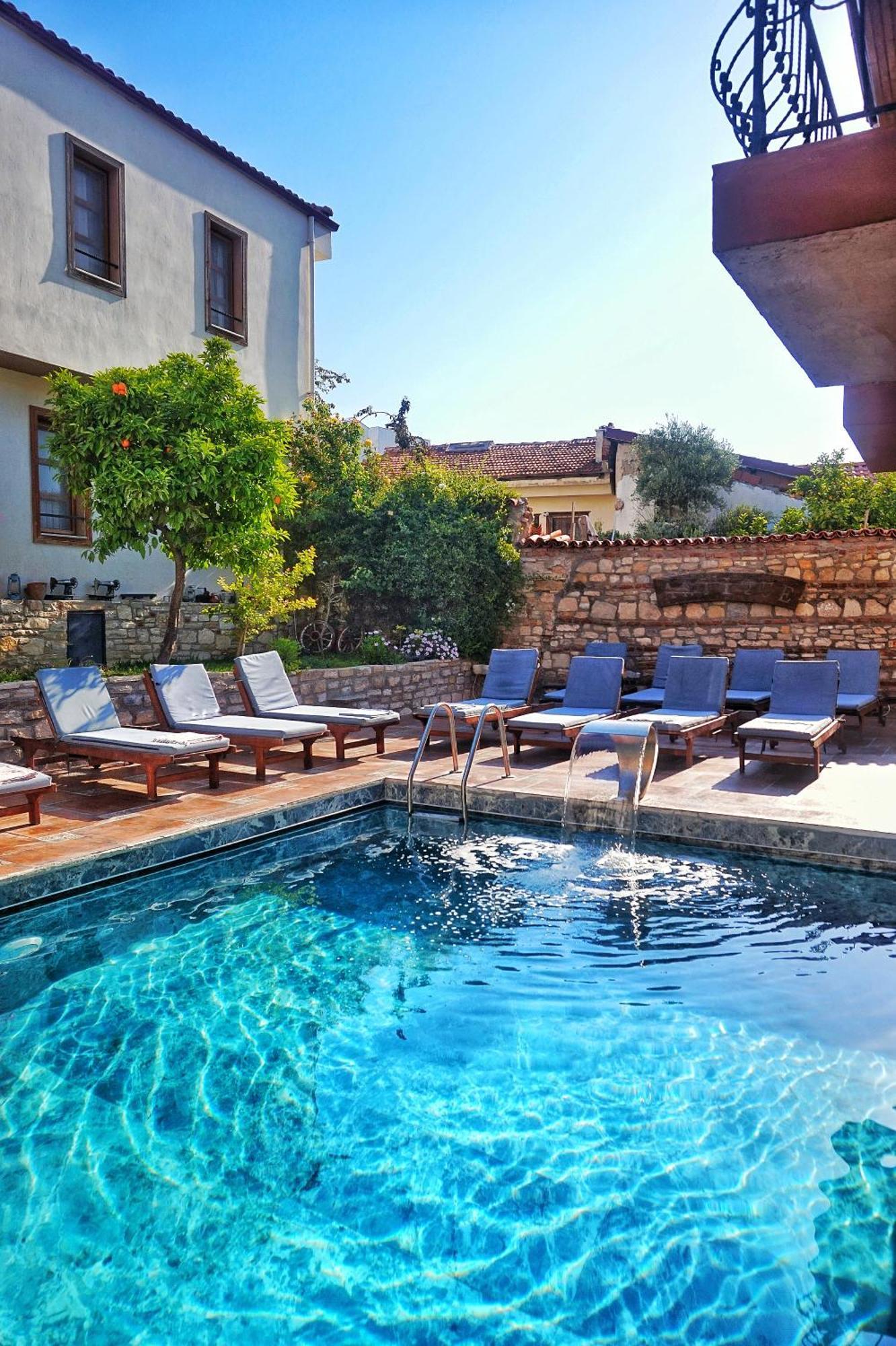 Sezgin Boutique Hotel كوشاداسيه المظهر الخارجي الصورة